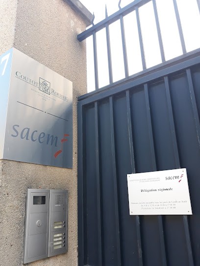 Coutot Roehrig, Généalogiste au Mans